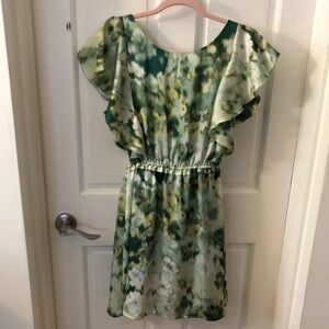 H&M Green Abstract Satin Dress Size 6 Flowy Mini Flutter Sleeve